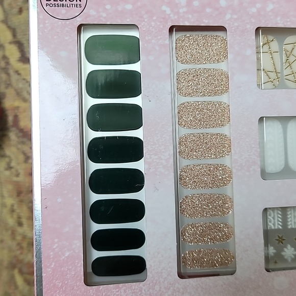 Dashing Diva Gloss Custom Mani Kit Green Gold Glitter New MGSKIT4 Evergreen - Picture 2 of 5